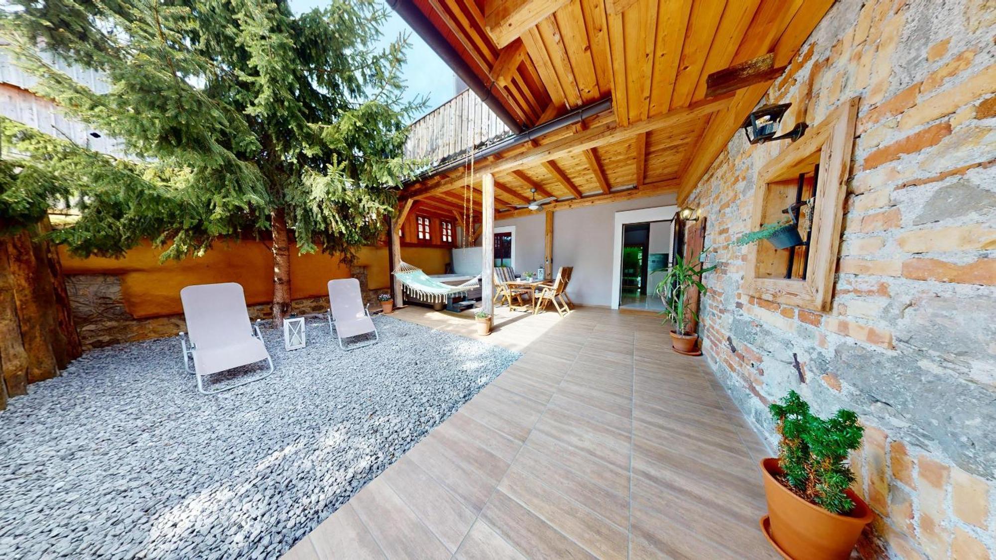 Resort Hisa Ida - Apartments With Hot Tub And Sauna Ivancna Gorica 外观 照片