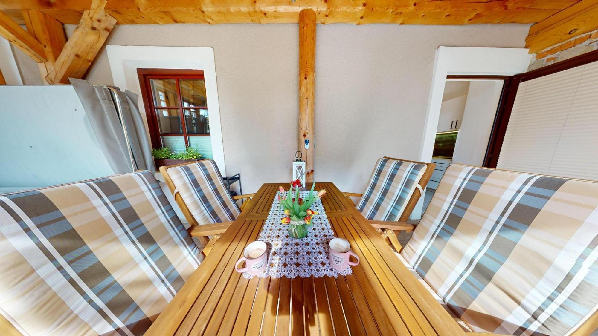 Resort Hisa Ida - Apartments With Hot Tub And Sauna Ivancna Gorica 客房 照片